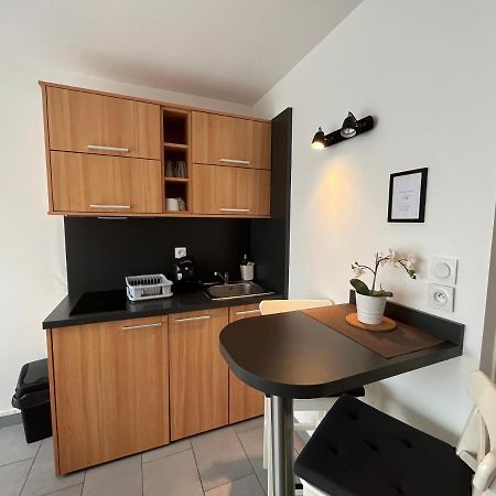 Appartement Mirac, Studio Proche Memorial De Caen Extérieur photo